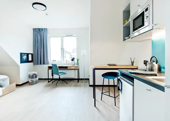 Auberge de jeunesse Milestone Center *