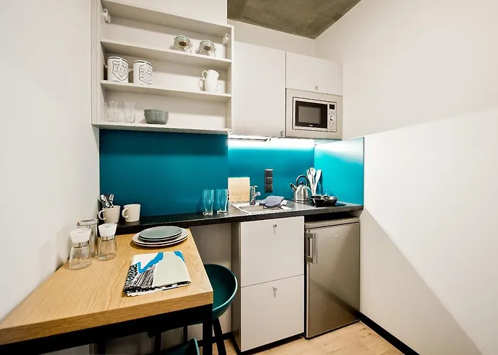 Auberge de jeunesse Milestone Center *