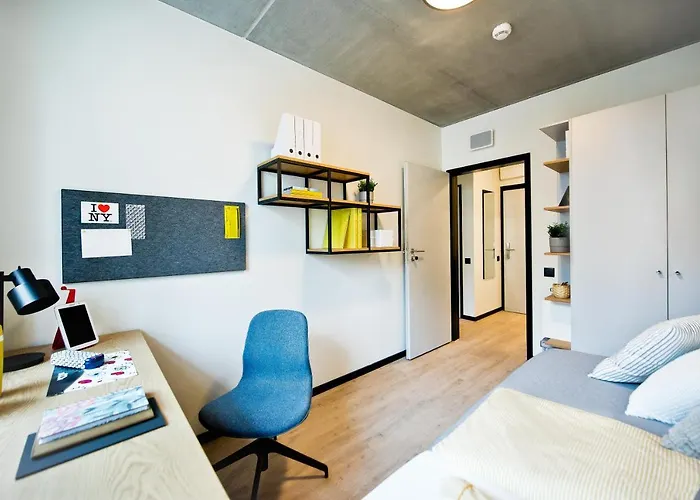 Milestone Center * グダニスク